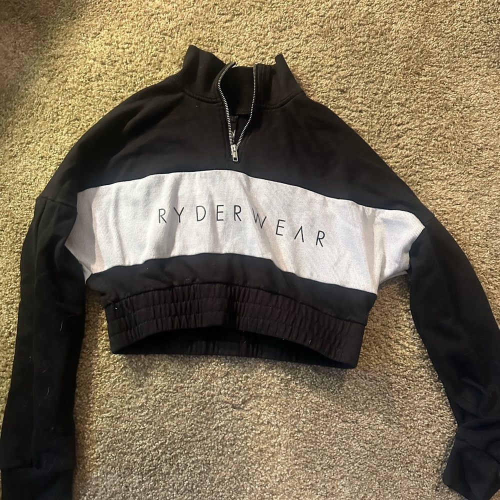 Ryderwear Black and Gray Half-Zip Pullover